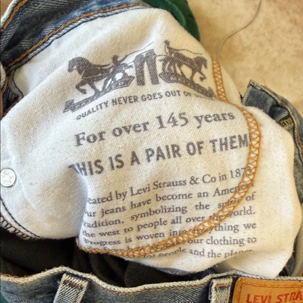 Levi's Light Blue baggy 517 Straight Leg Jeans oversized for the best fit - Image 11