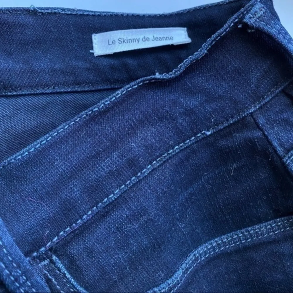 Frame • Le Jeanne De Skinny Dark Wash Jeans - Image 96