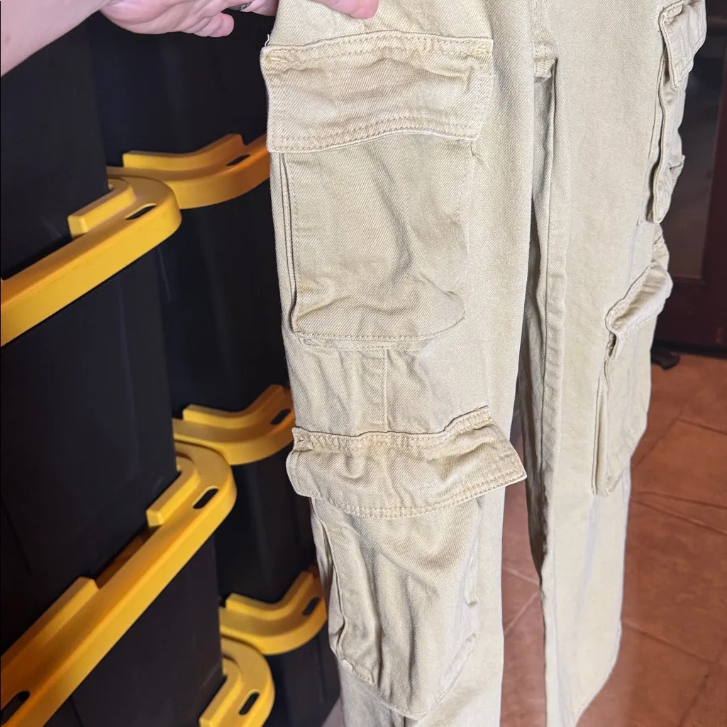 NWOT The Ragged Priest Denim Stone Tan Cargo Jeans Size 28 - Image 9