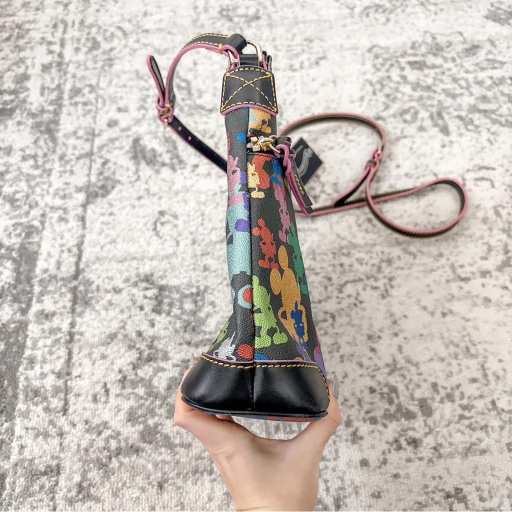 Disney Dooney & Bourke Mickey Mouse Letter Carrier Bag 10th Anniversary - Image 5