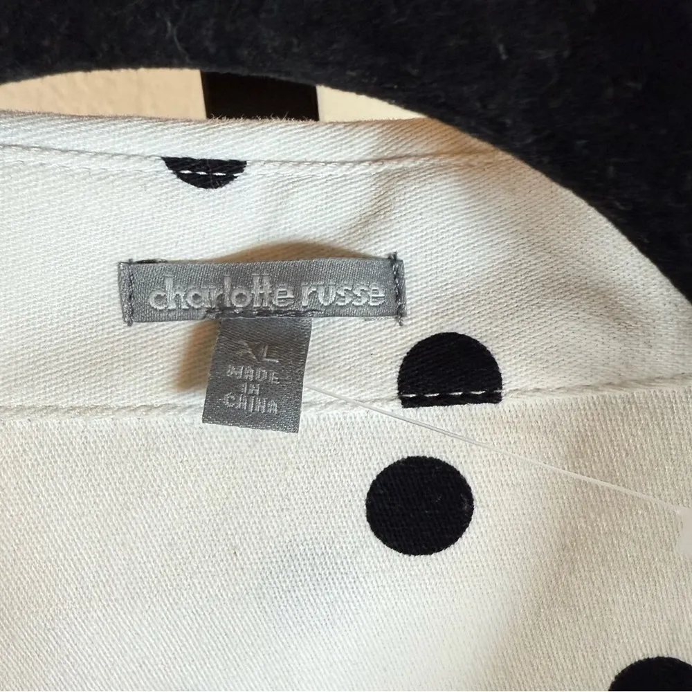 Charlotte Russe Polka Dot Sleeveless Button Up Shirt XL Black White Retro Chic - Image 9