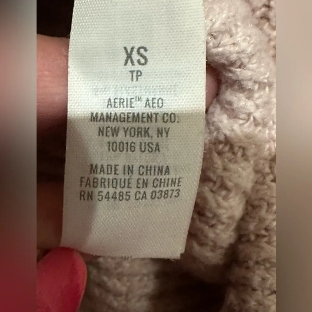 Aerie long sleeve sweater top - Image 4