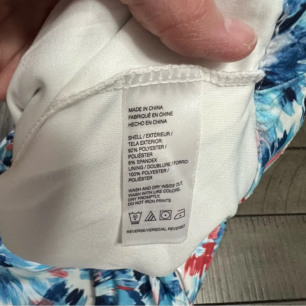 Izod Golf Skort EUC Women SZ 10 Blue Red White Abstract Geo Sporty Stretch Skort - Image 4