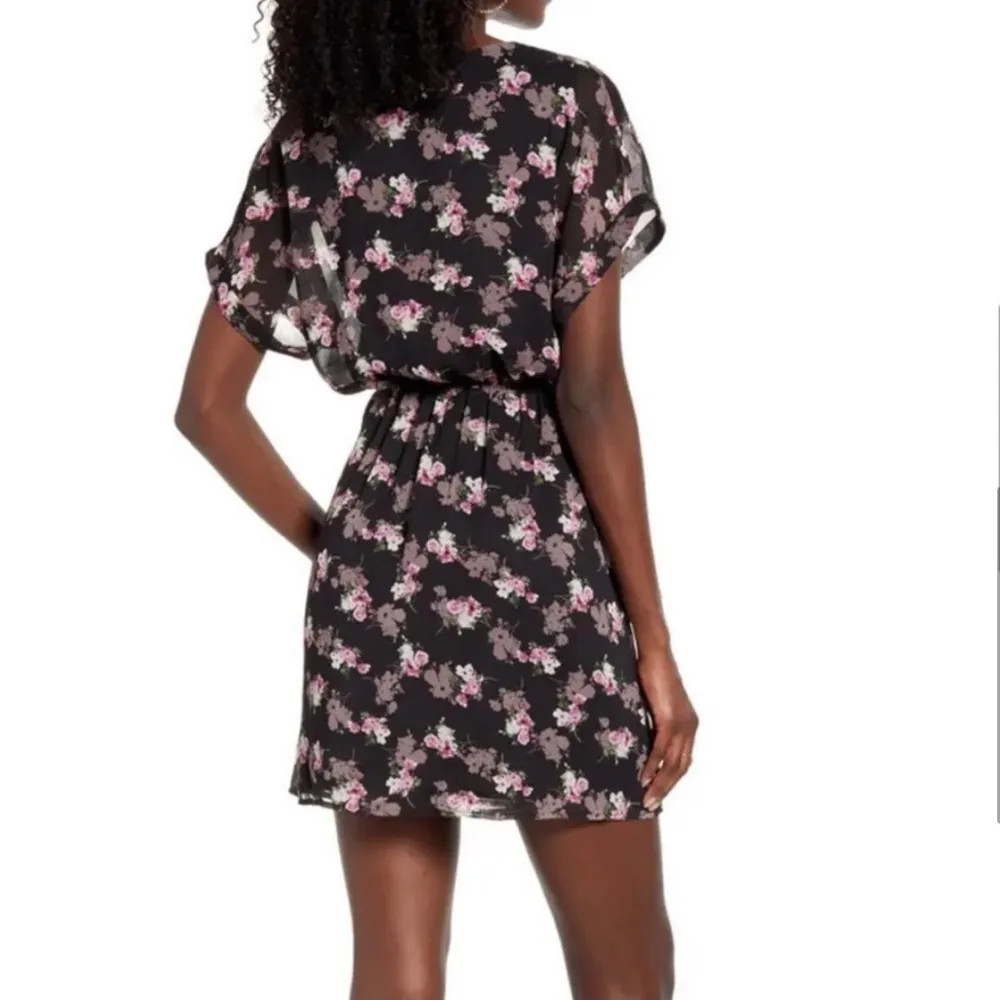ALL IN FAVOR Simone Floral Wrap Mini Dress, Size XS, NWT - Image 4