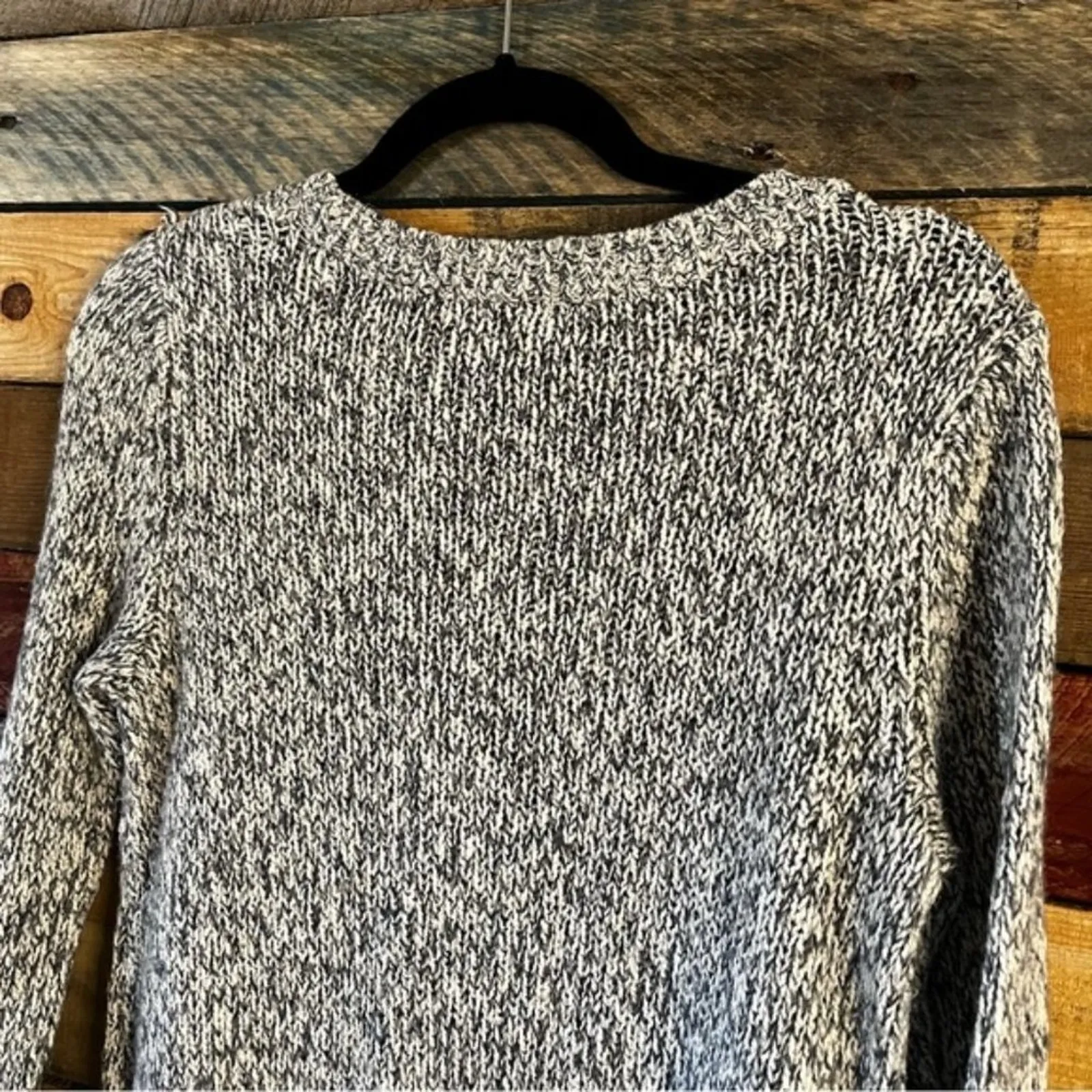 Loft  Outlet Gray Marled Knit Sweater Size‎ Medium - Image 7