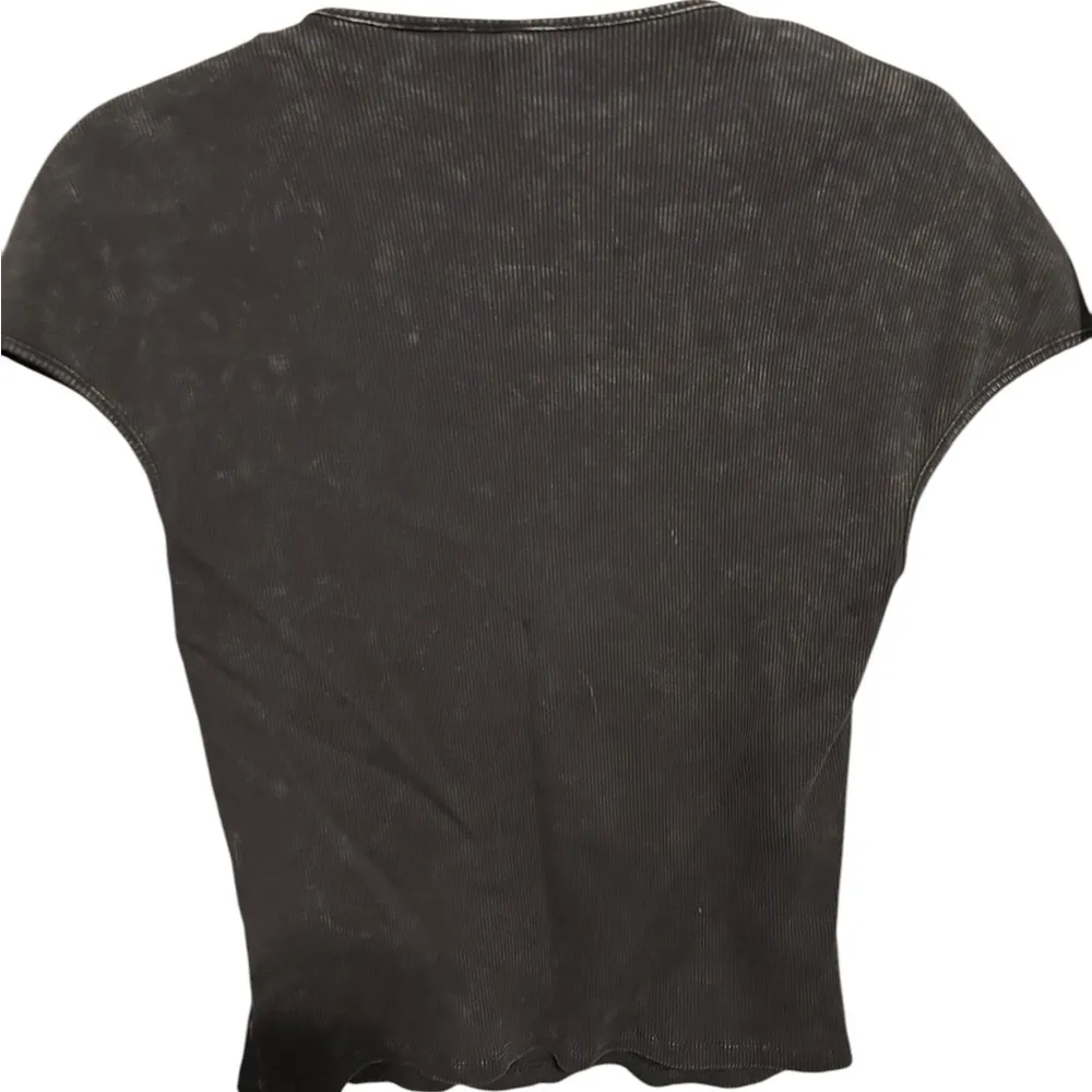 Hm Gray black square neck short sleeve Top size medium - Image 3
