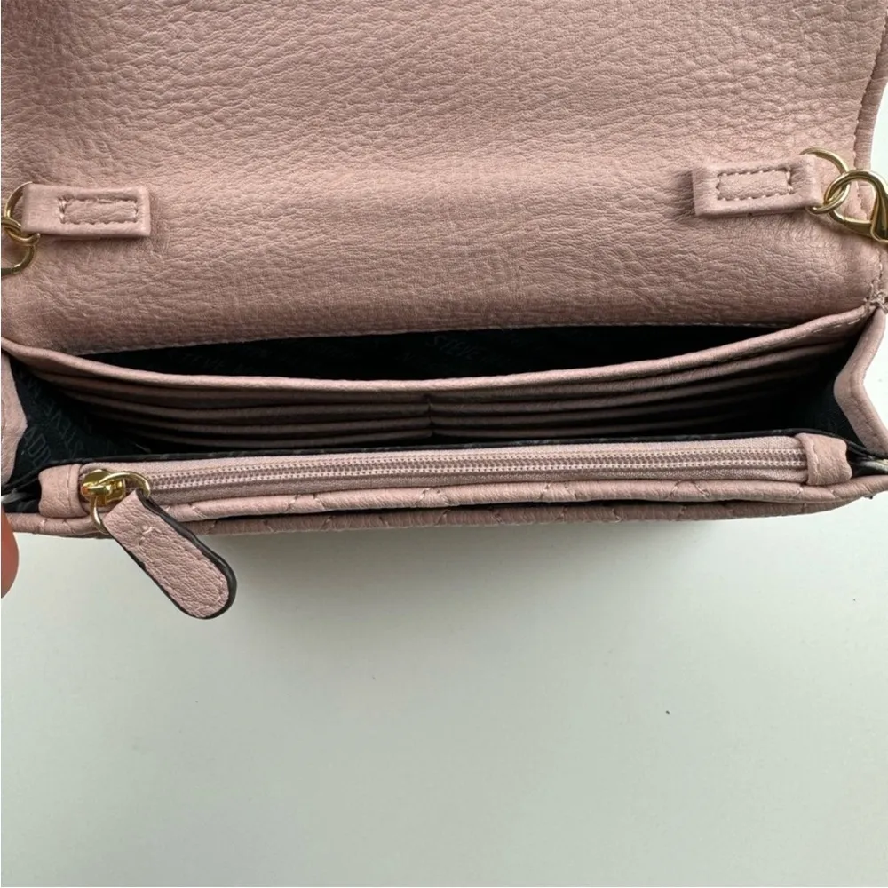 Steve Madden Pink Quilted Shoulder Purse with Gold Chain Details Pre Loved - Image 9