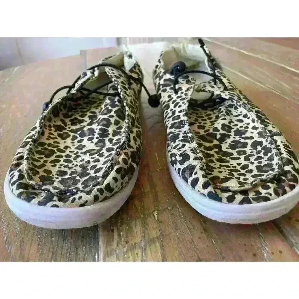 Corky's Kayak Leopard Slip On Women's Boat Shoe, size 8 Brown - Image 3