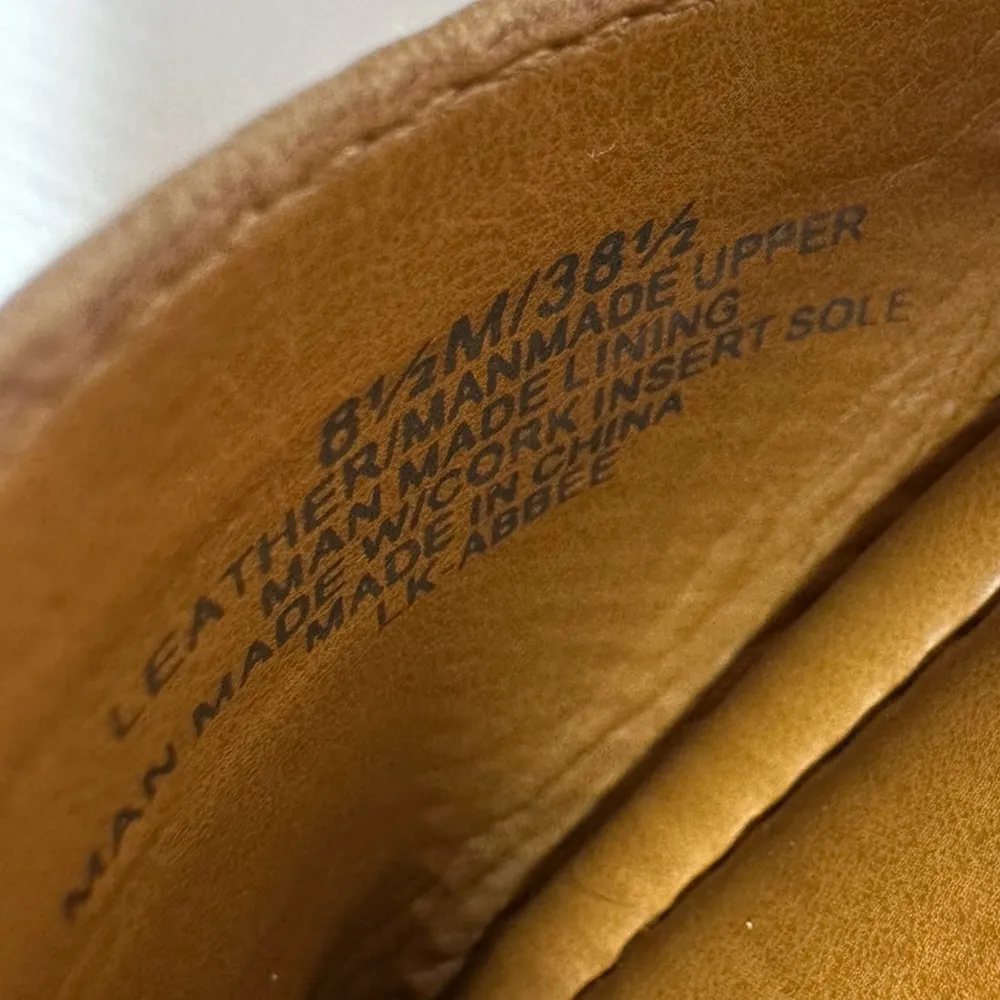 Lucky Brand Leather Abbee Sandal Shoe Almond Toe 8.5 Ankle Strap Flats Silver - Image 9