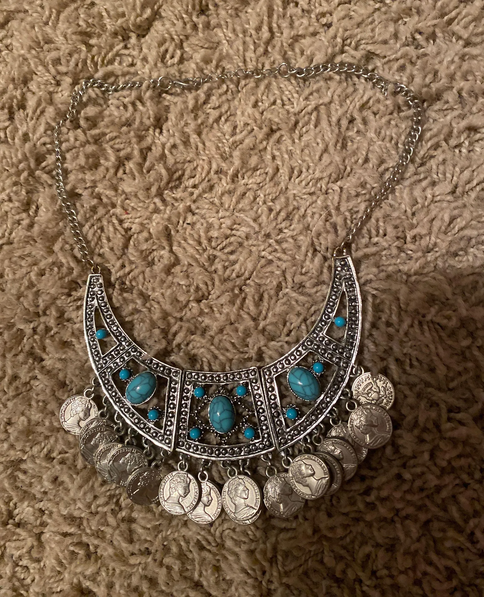 statement necklace  - Image 2