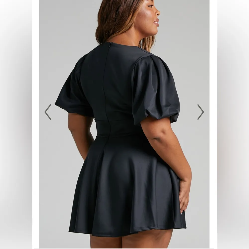 NWT Showpo. Margerie Plunge Puff Sleeve Fit & Flare Black Mini Dress Size 16 - Image 2