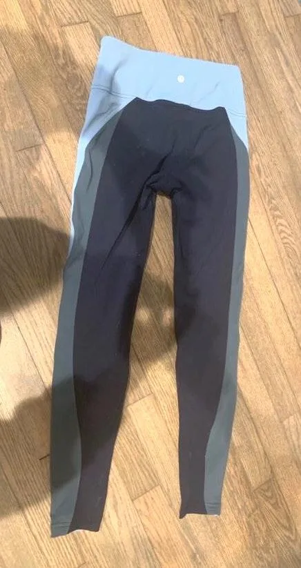 Lululemon 7/8 Leggings  - Image 2