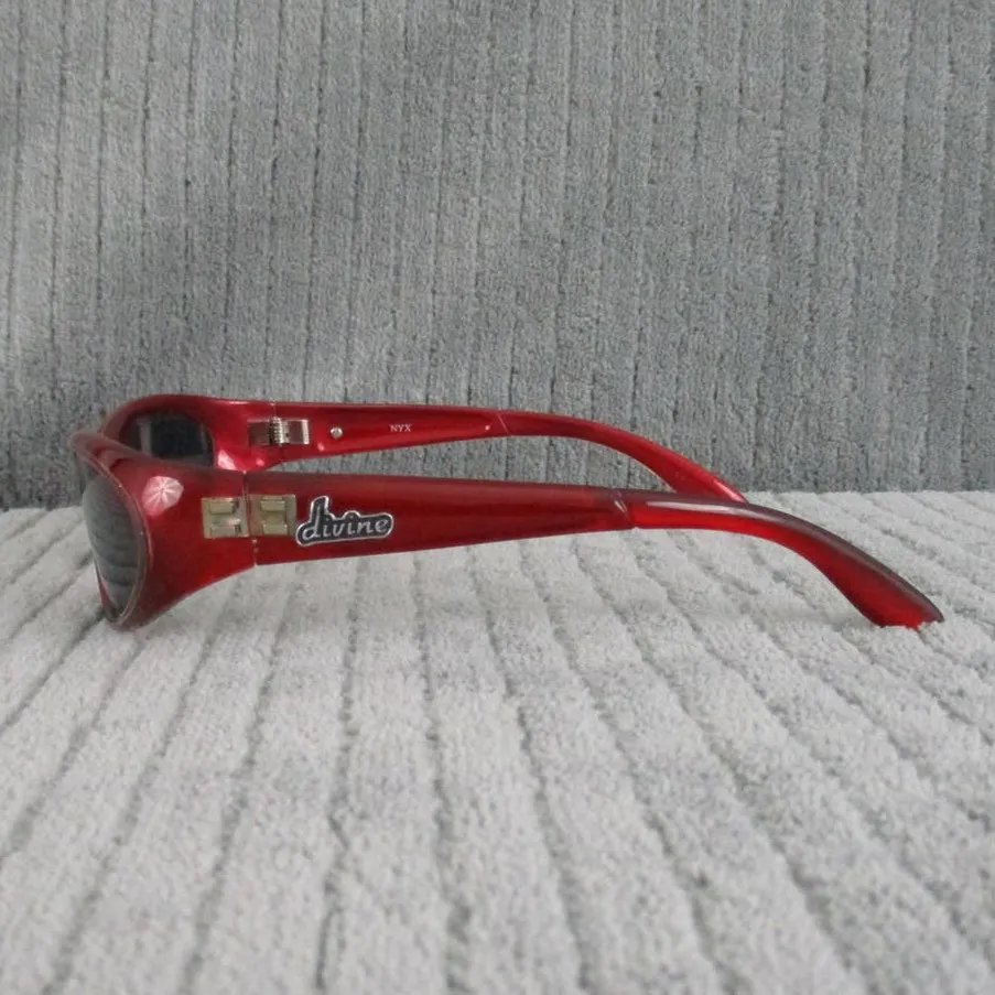 New Divine Eyewear Nyx Red/Smoke Sunglasses Women's NWT Red - Image 3