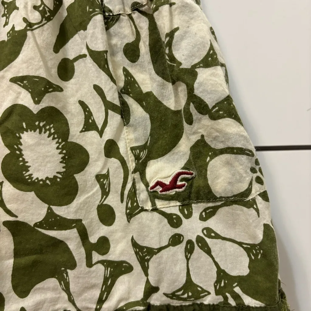 Y2K Hollister Green & White Pattern Mini Skirt - Image 4