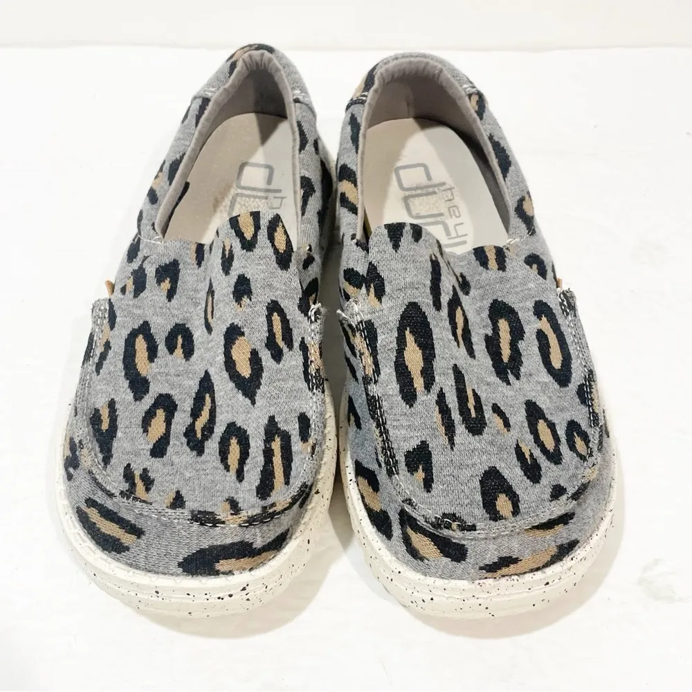 Hey Dude Womens Misty Charcoal Cheetah Size 5 Slip On Walking Shoes - Image 2