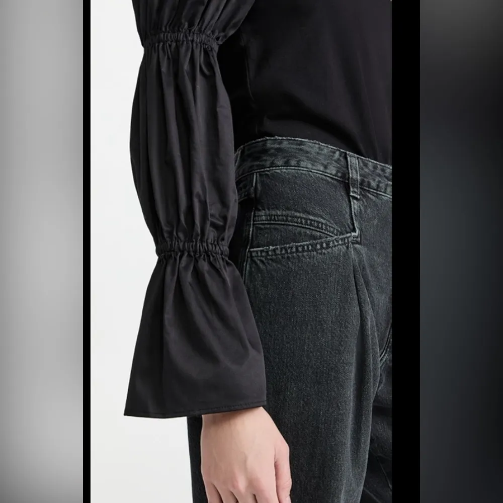 Something Navy | Cinched Bell Sleeve Top XXS Black - Image 2