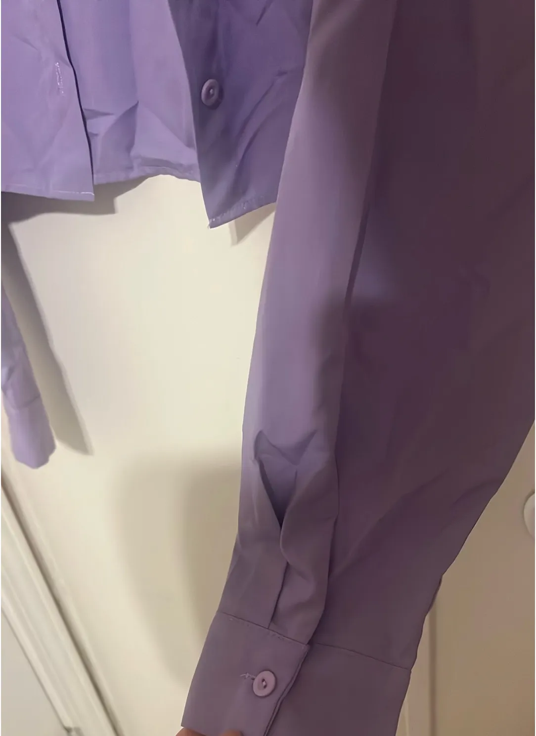 purple blazer-style shirt.  - Image 4