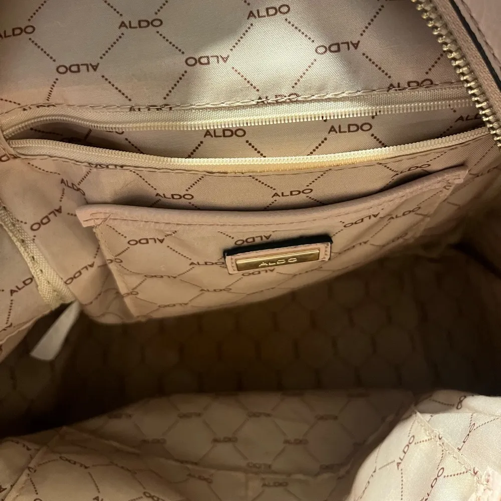 Aldo baby pink backpack - Image 3