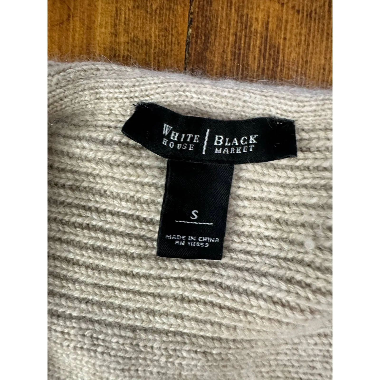 White House Black Market Wool‎ & Cashmere Cardigan Size s - Image 3