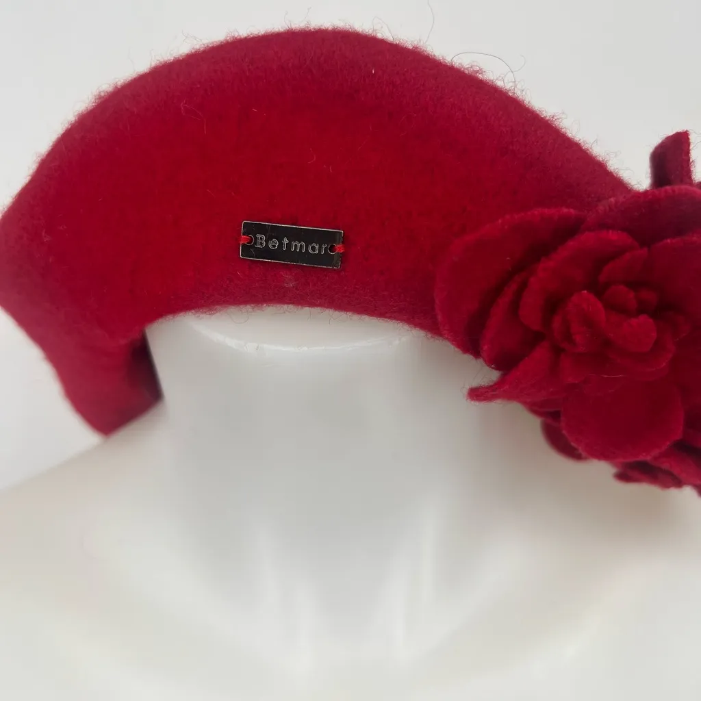 Betmar New York Womens Felt Beret Hat Red One Size Beanie 80% wool - Image 4