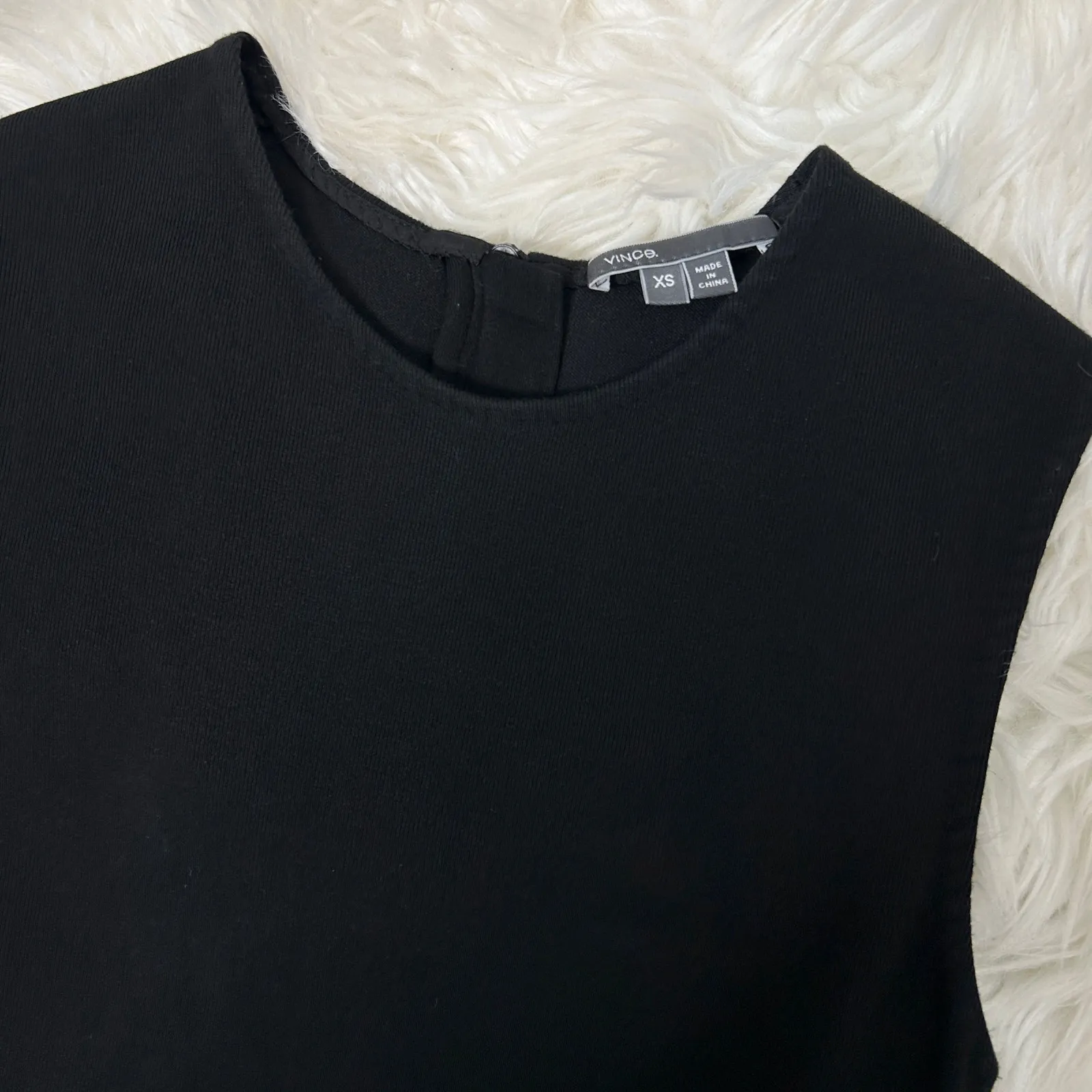 VINCE Dress Womens Size XS LBD Classic Holiday Party Capsule Staple Minimalist - Image 6