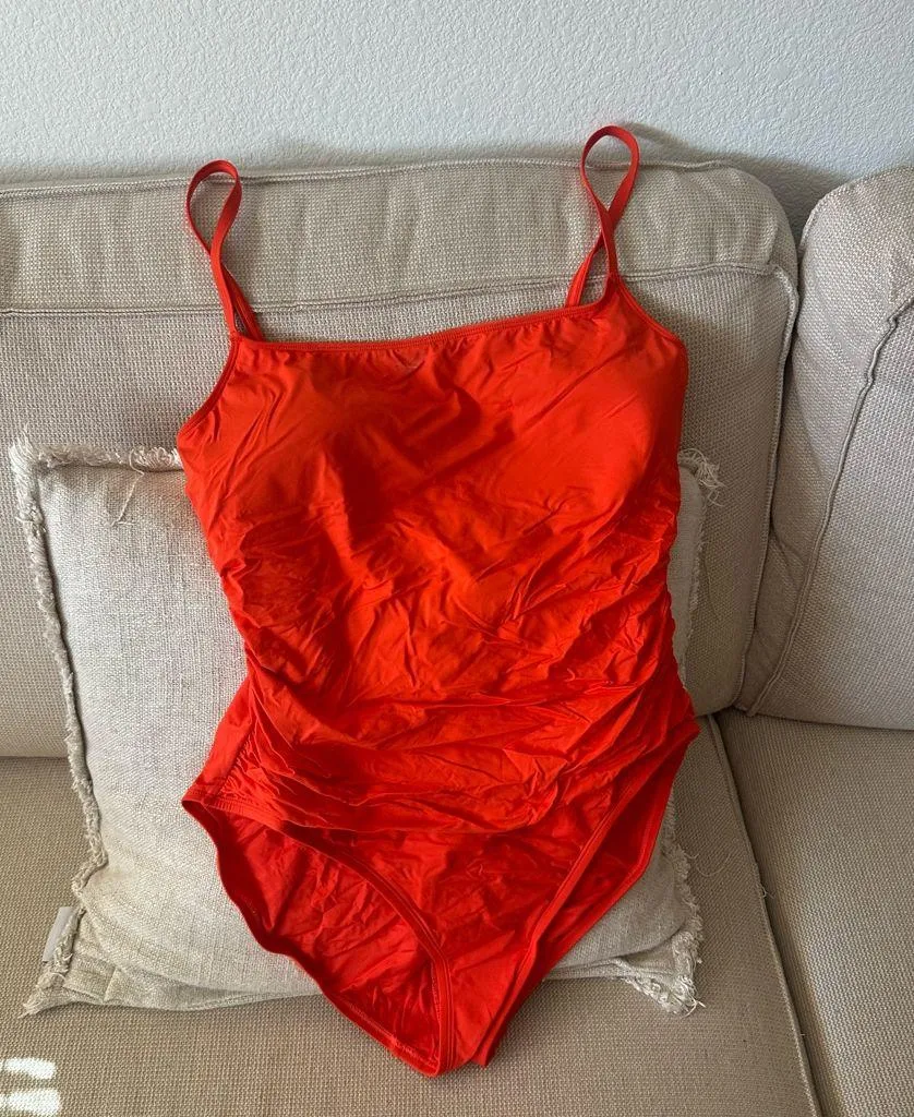 La Blanca One Piece Bathing Suit and Skirt Set size XL/16 2 Piece Set - Image 3