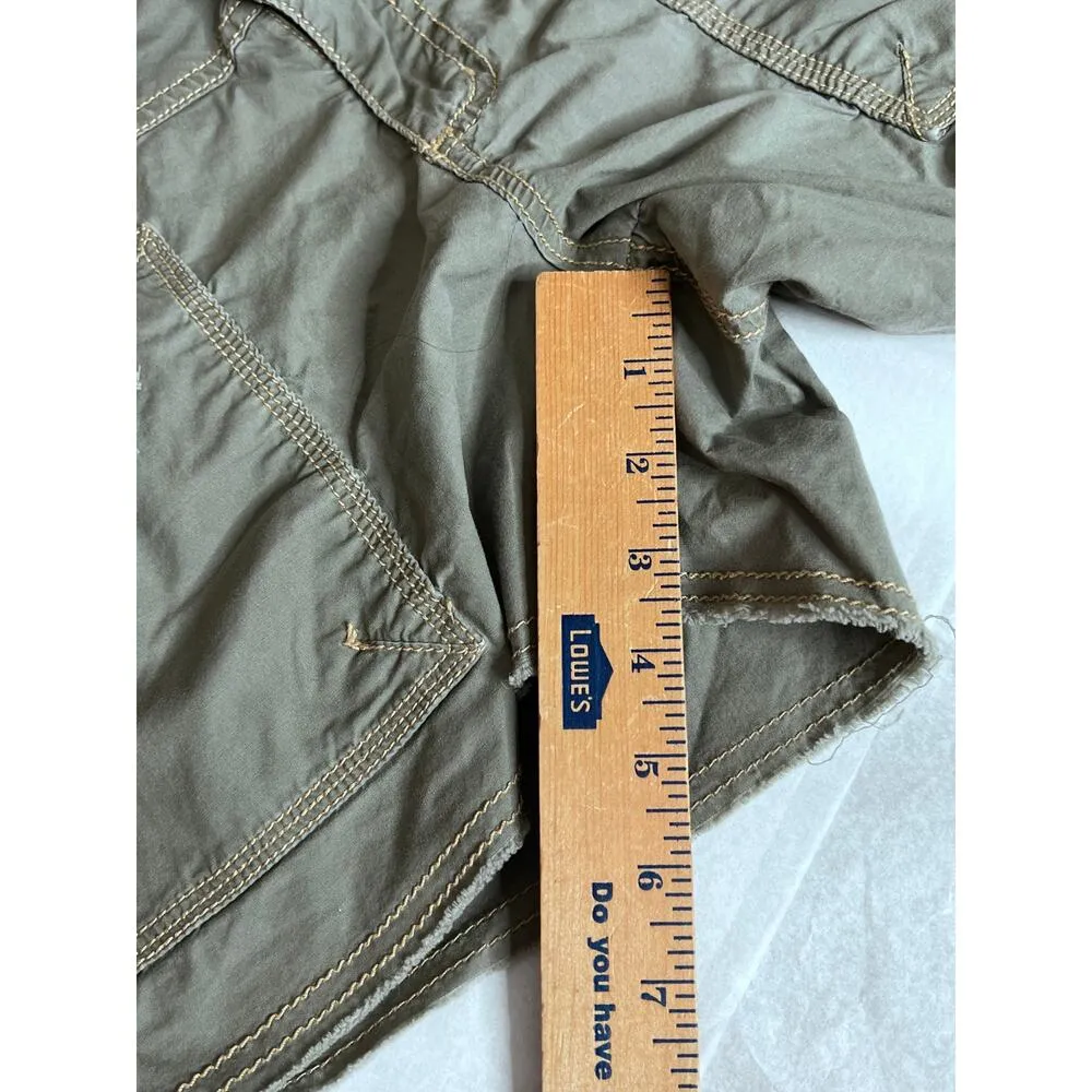 American Rag womens size 9 shorts olive green distressed outdoors, hiking - Image 9