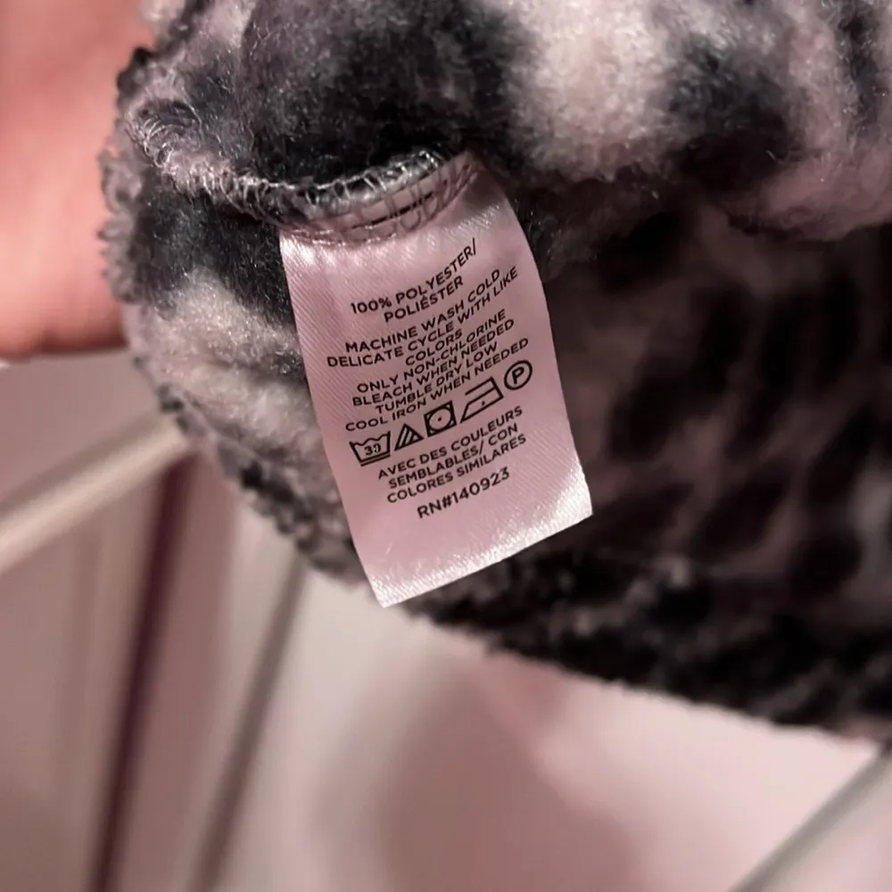 Cheetah print Sherpa - Image 3