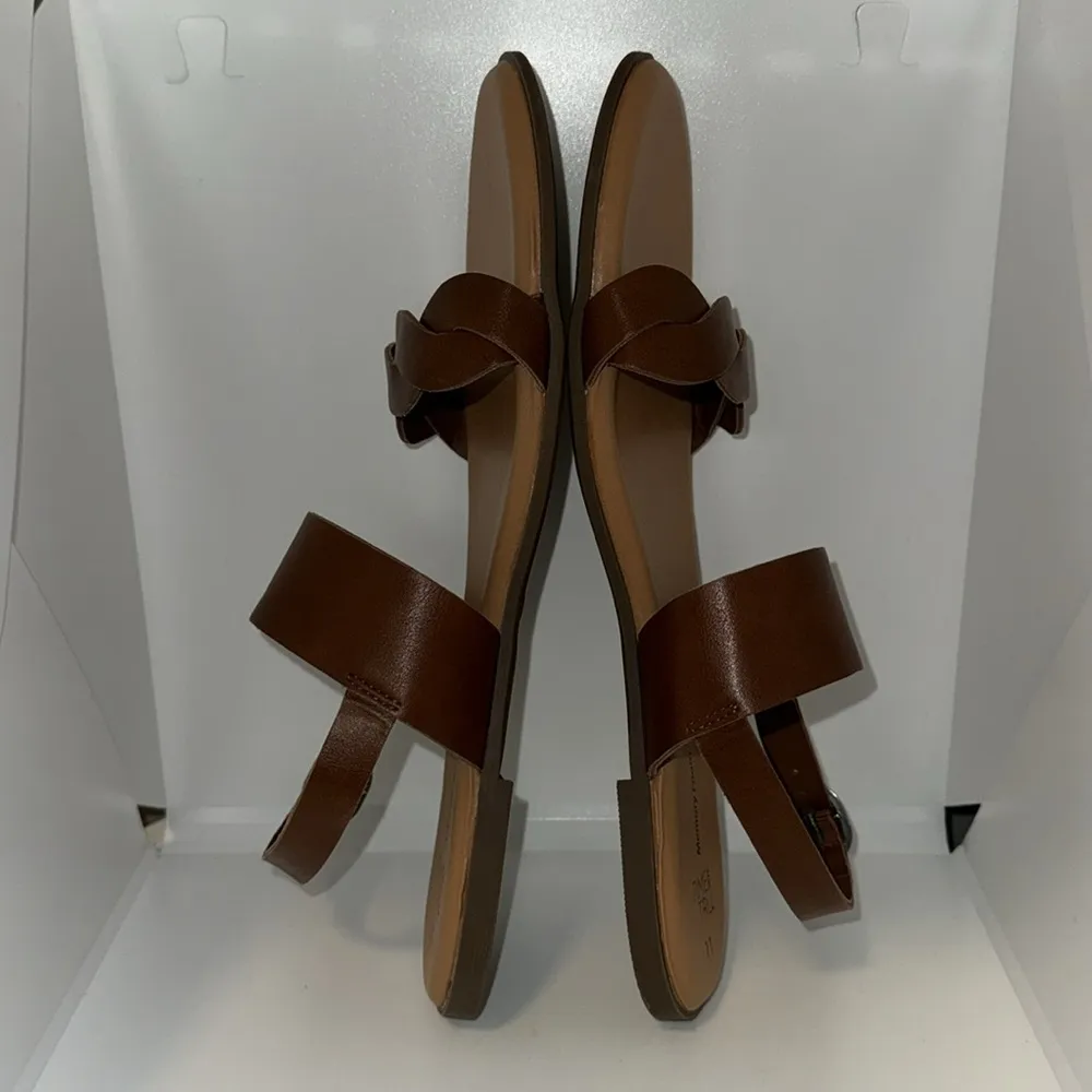 Time & Tru Adjustable Buckle Slingback Flat Sandals Tan Women’s 11 Brown - Image 10