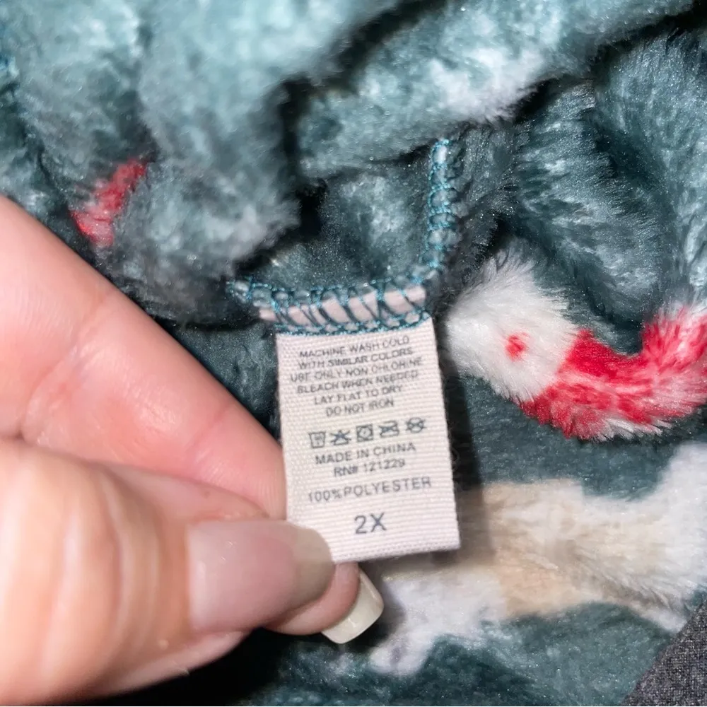 BearPaw 2-Piece Fa La La Pajama Set with Green Fleece Pants Size 2X - Image 7