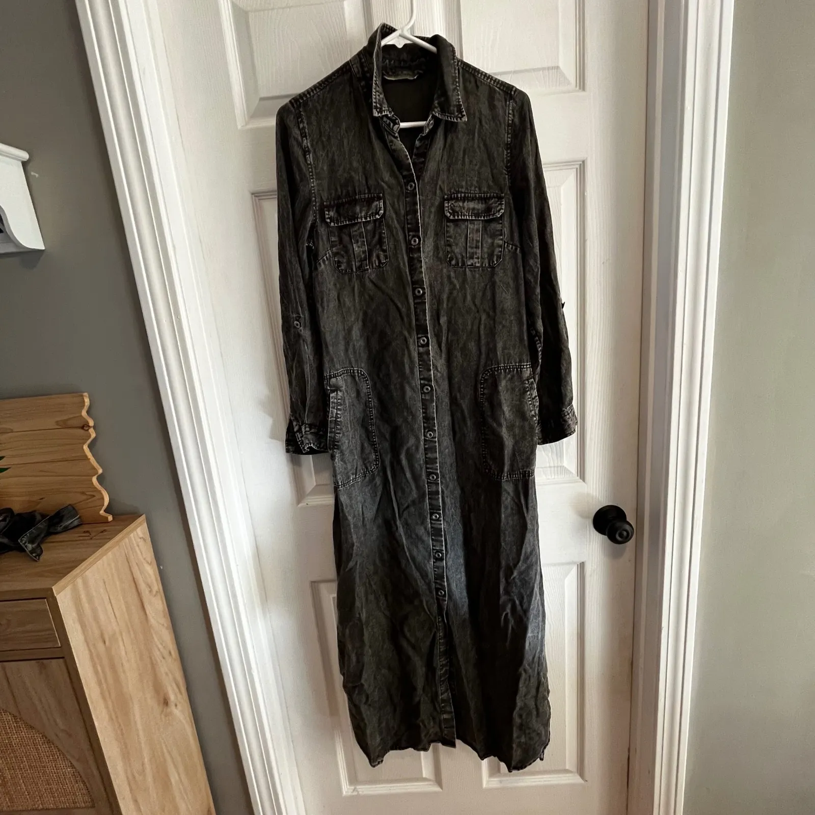 Soft Surroundings XS Black Denim Utility Maxi Shirtdress Button Front Belted Gray Size undefined - Image 2