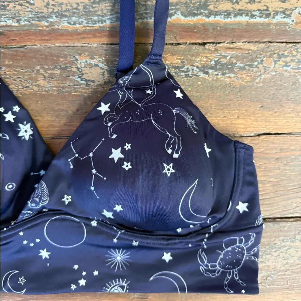Adore Me Kali Celesital Moon & Stars Low Impact Sports Bra ~ Size Medium 💚🍄 - Image 2