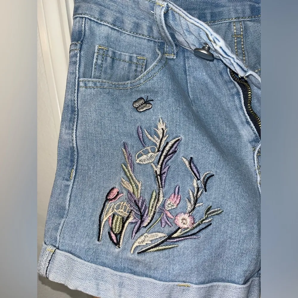 Unbranded Denim Cuffed Fairy - Image 7