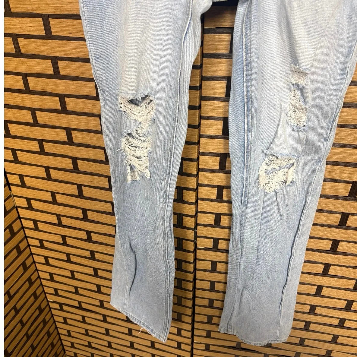 Vervet Ultra High Rise Straight Leg Jeans Size 25 - Image 4