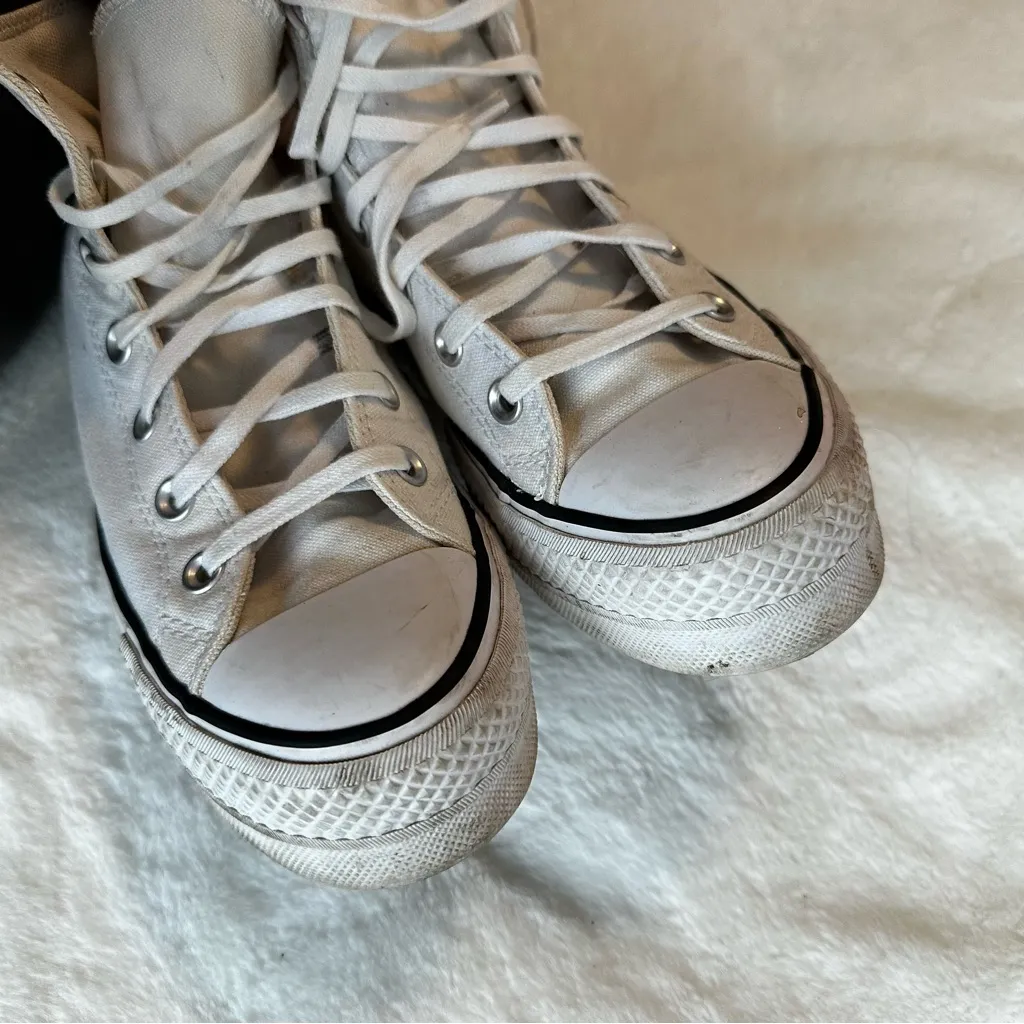 Converse White Platform Sneakers Women’s Size 7.5 - Image 14