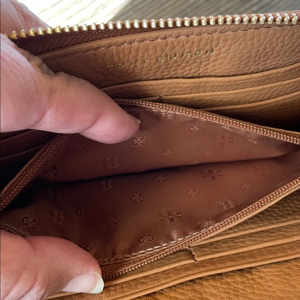 Tory Burch Landon Leather Continental Wallet NWT - Image 11