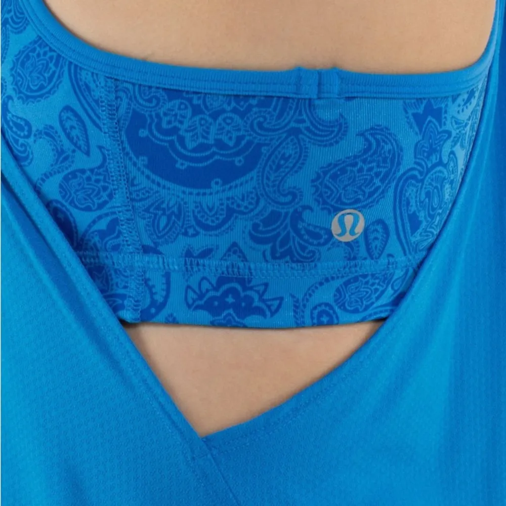 Lululemon Women No Limits Sleeveless Athletic Yoga Gym Workout Bra Tank Top Sz 4 - Image 4