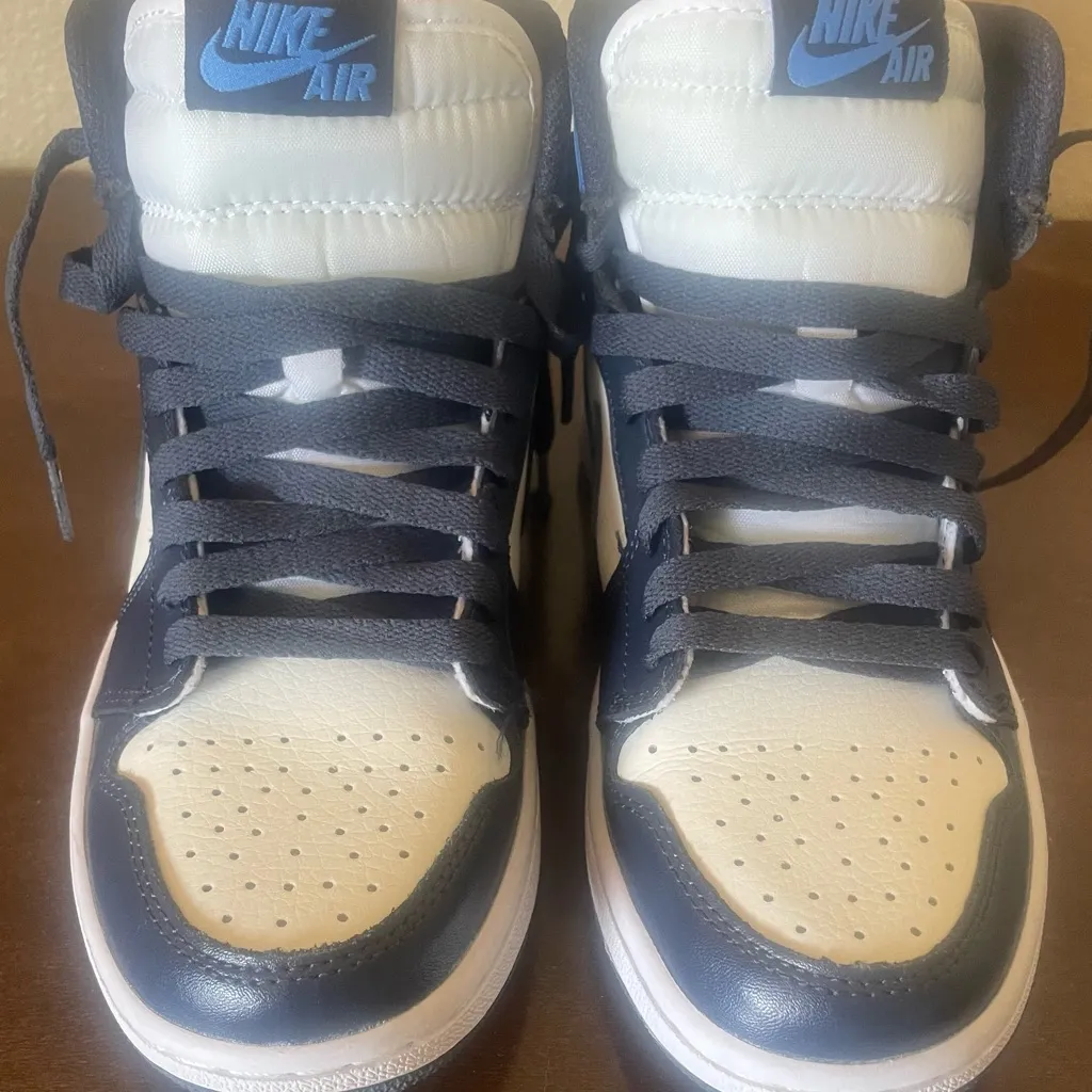 Nike Air Jordan 1 Retro High OG Obsidian - Image 5