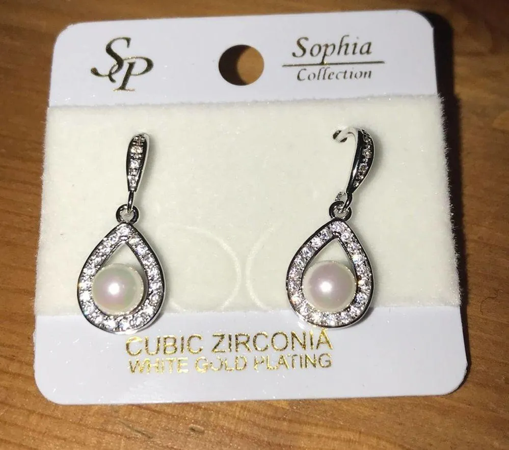 CLEAR CUBIC ZIRCONIA & WHITE PEARL TEARDROP DANGLE EARRINGS - Image 2