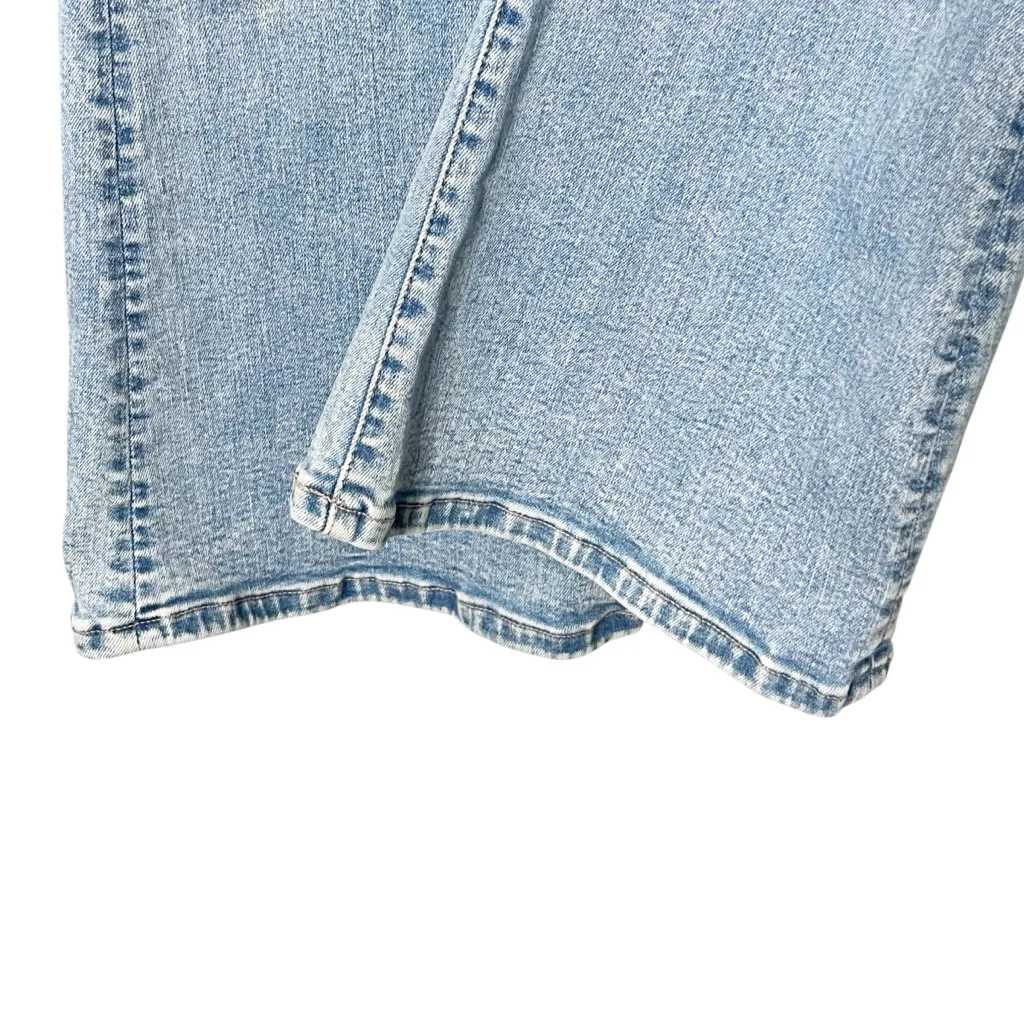 American Eagle Super Hi-Rise Flare Jeans Size 0 Light Wash Luxe Stretch - Image 8