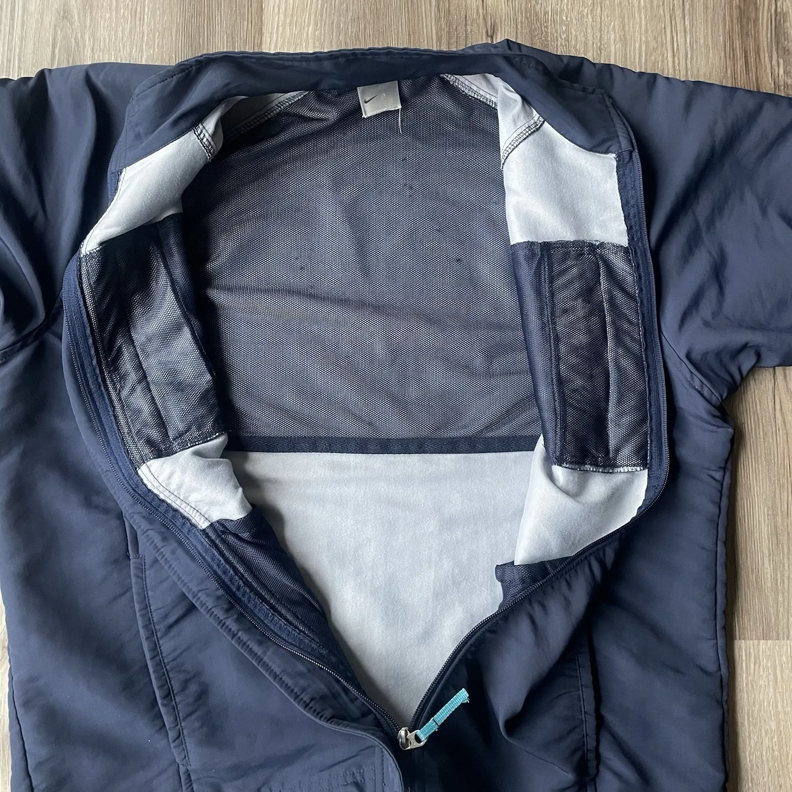 Vintage 90's Nike Large 12-14 Navy Blue Full Zip Lightweight Windbreaker Jacket - Image 5