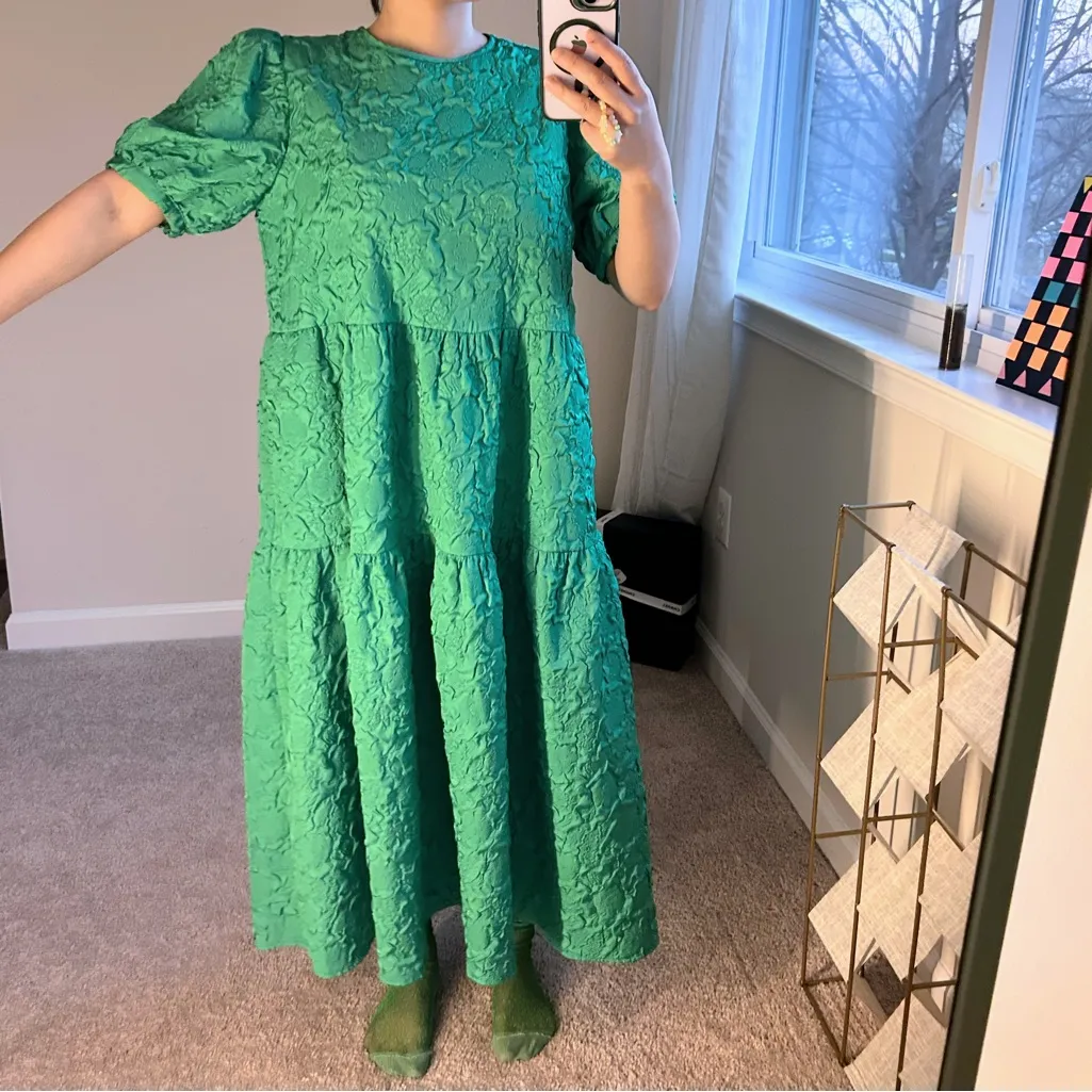 Le masterpiece Green balloon puff dress. S - Image 10