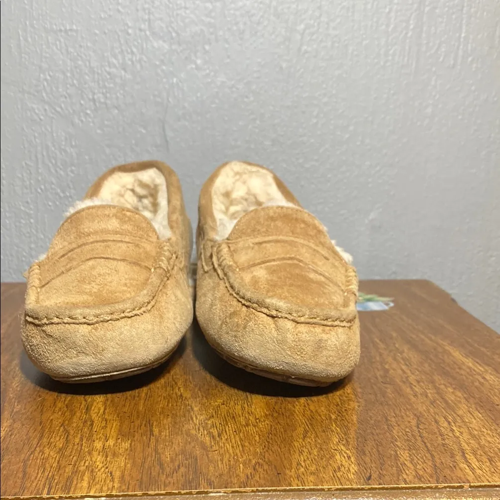 UGG Tan Suede Moccasin Slippers size 8 - Image 3