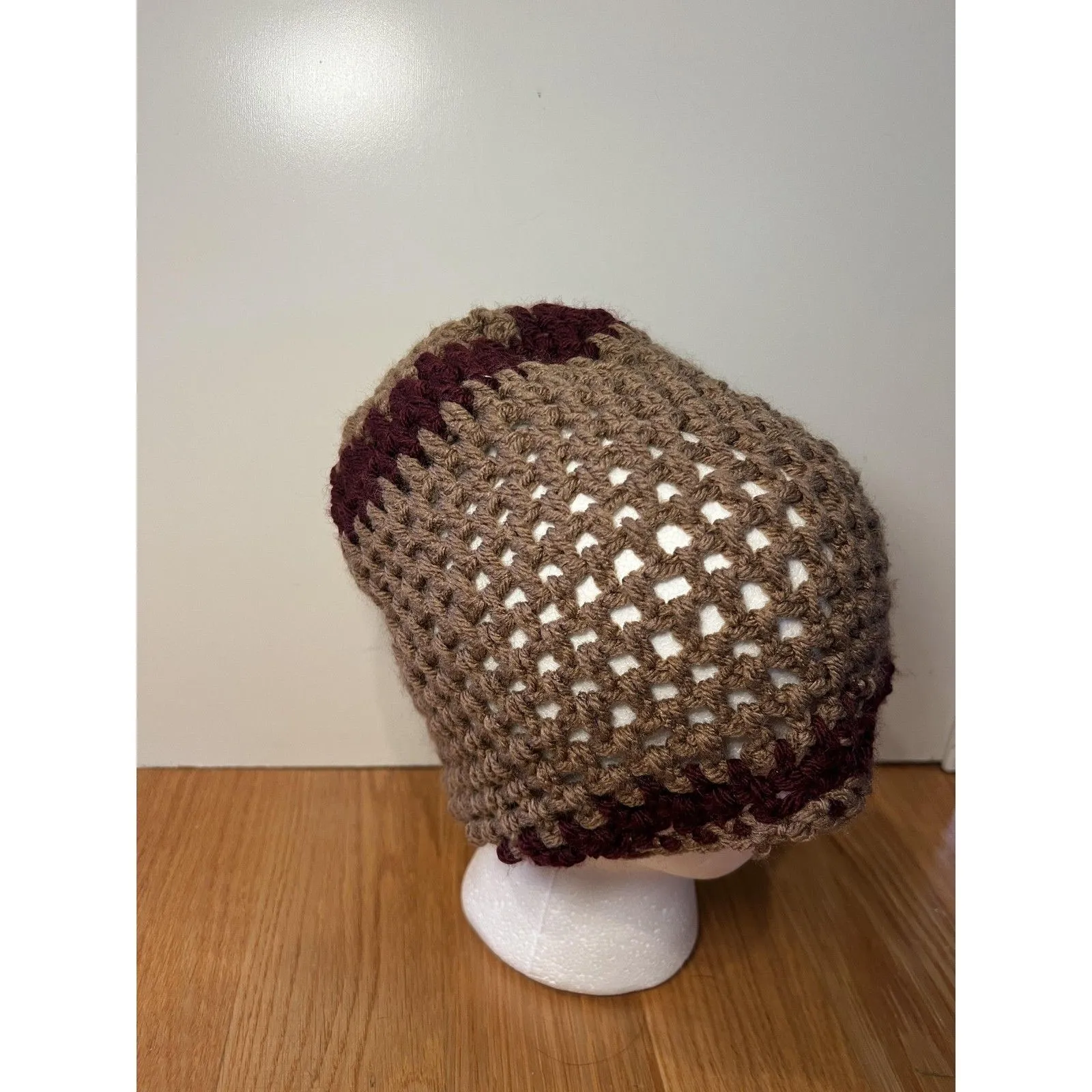 Handmade Crochet Hat Beanie Fitted One Size Womens Tan Burgundy Open Weave - Image 2