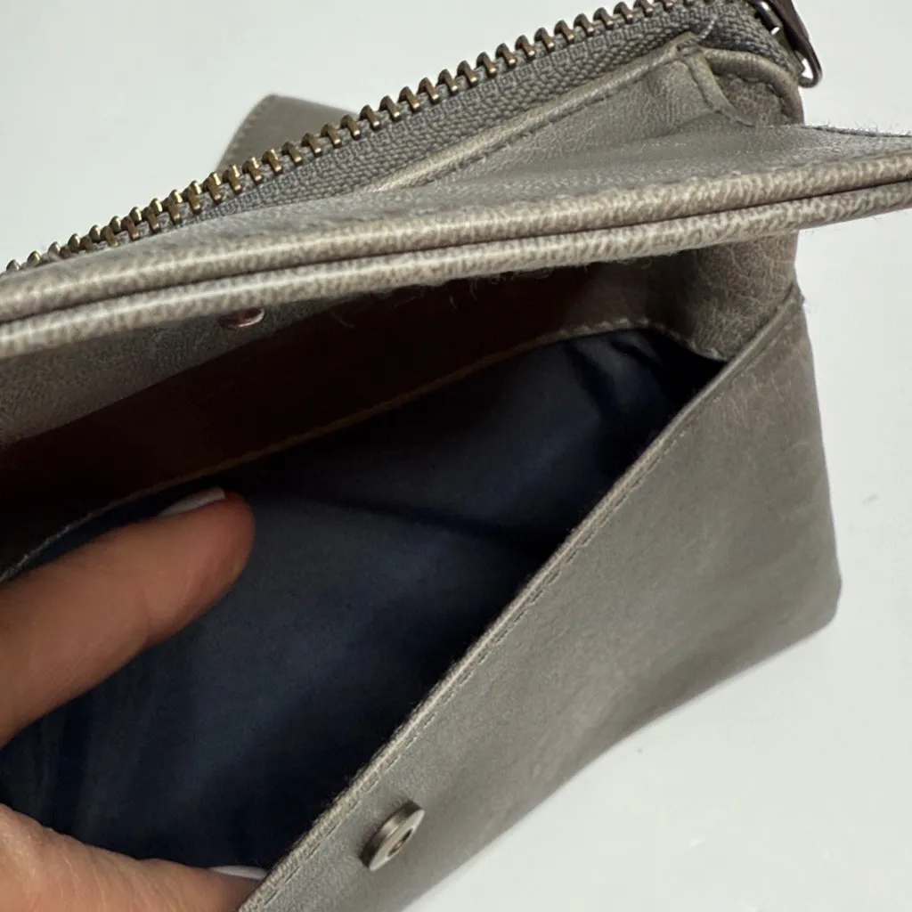 Matt & Nat Wristlet Clutch Purse Vegan Leather in Gray - Image 4