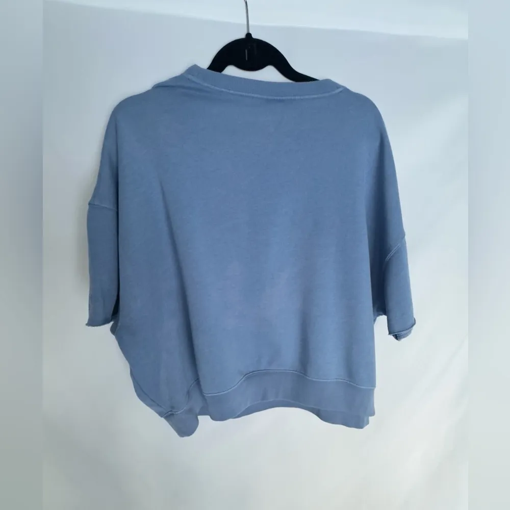 Victoria Secret Pink Raglan Short Sleeve Cropped Fleece Size Large - Image 6