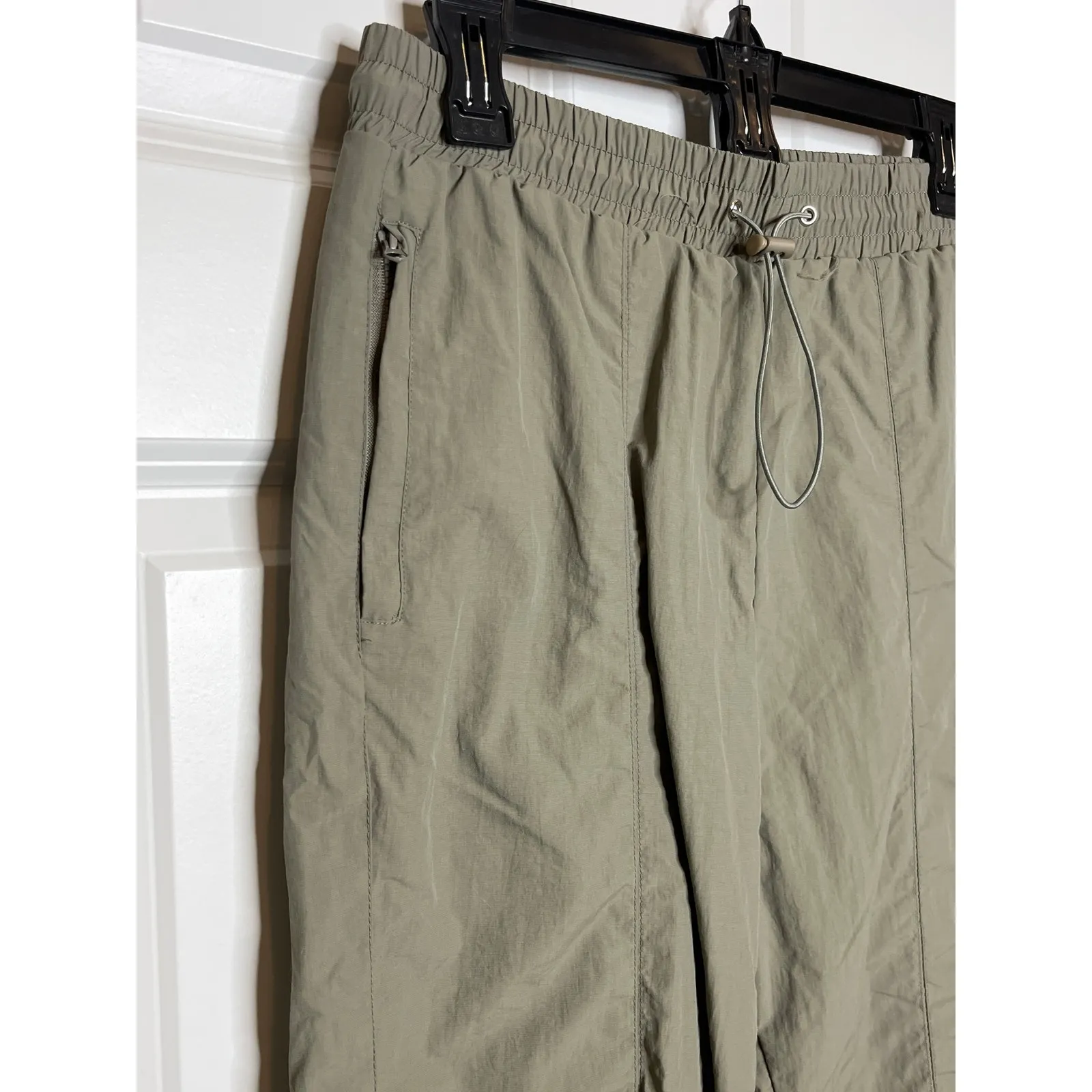 Wilo Parachute Pant Joggers‎ Small Sage Green - Image 2