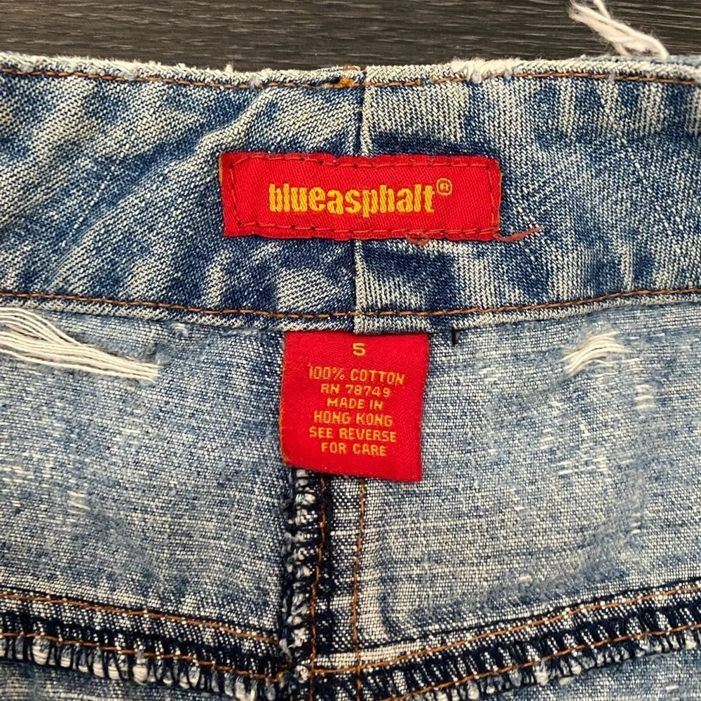 Y2K Vintage BLUE ASPHALT Wet Seal Denim Destroyed Mini Skirt 5 Size undefined - Image 4