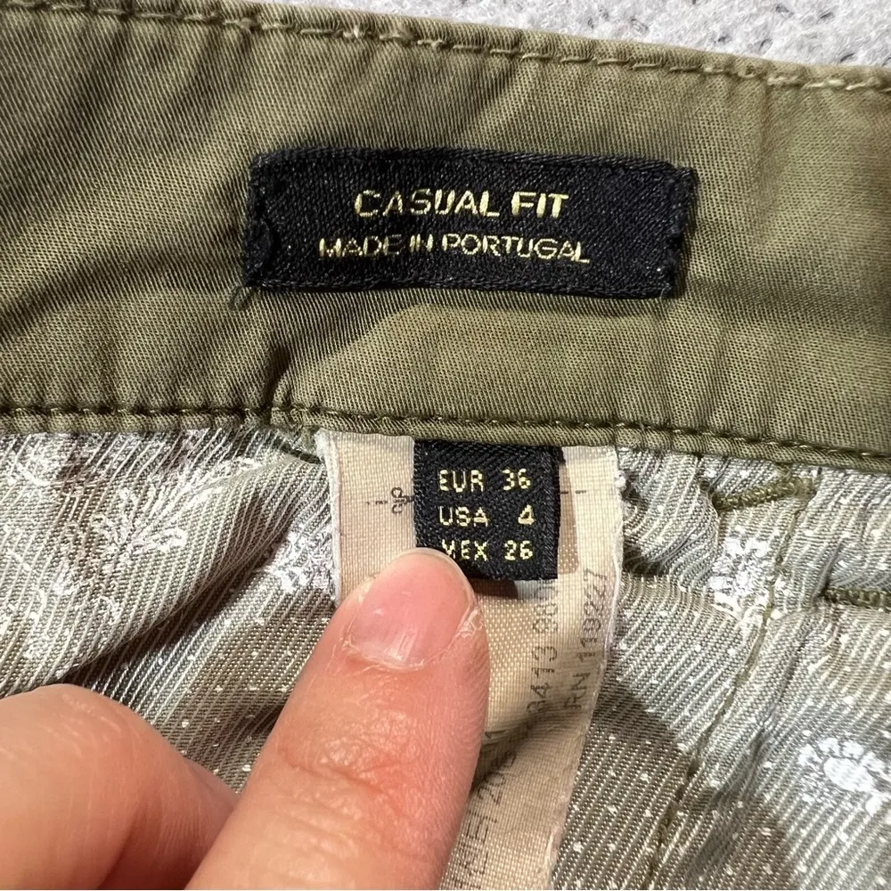 Massimo Dutti Olive Green Khaki Womens Cargo Shorts Casual Fit Size 4 EUC - Image 4