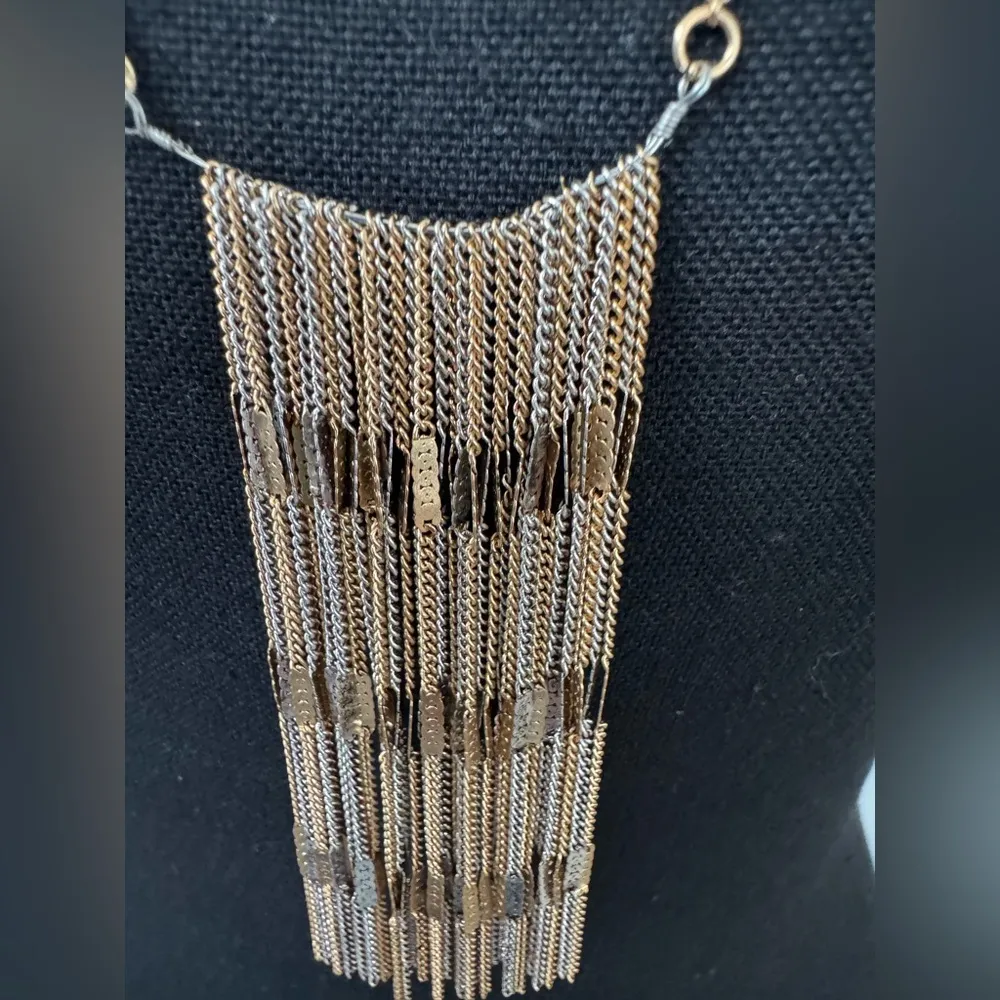 NWOT Free People Gorgeous Mixed Metal Layered Fringe Necklace 💛🩶 - Image 3